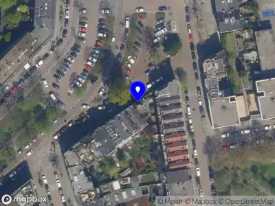 112 melding Ambulance met grote spoed naar de Bergselaan in Rotterdam