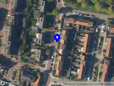 Ambulance met grote spoed naar de Europasingel in Koudekerk aan den Rijn