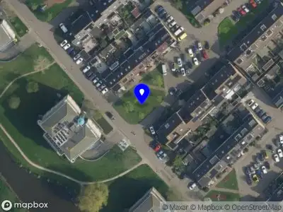 Ambulance met grote spoed naar de Koningsvaren in Nootdorp