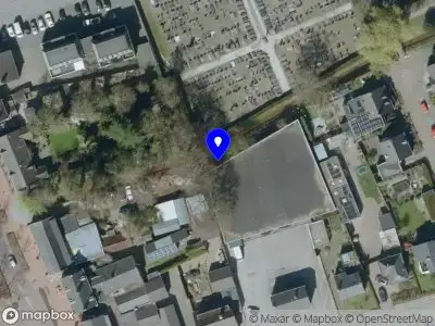 Brandweer met gepaste spoed naar de Dorpstraat in Veldhoven vanwege een buitenbrand