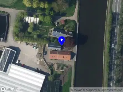 Ambulance met grote spoed naar de Nesse in Boskoop