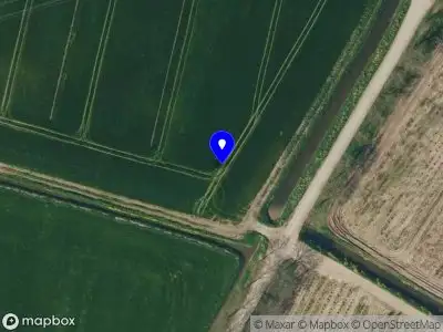 Politie naar de Gesperdensestraat in Dodewaard vanwege personen te water