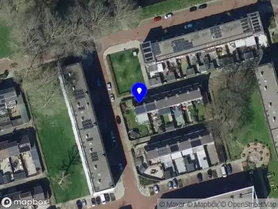 Ambulance met grote spoed naar de Ereprijspad in Spijkenisse