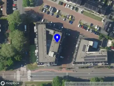 Politie naar de Chopinstraat in Bunschoten-Spakenburg vanwege steekincident