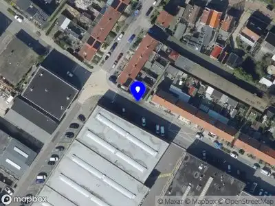 112 melding Ambulance met grote spoed naar de Antoni van Leeuwenhoekstraat in Zwijndrecht