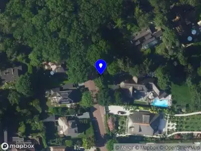 Politie naar de Diepenbrocklaan in Laren vanwege aanrijding met letsel