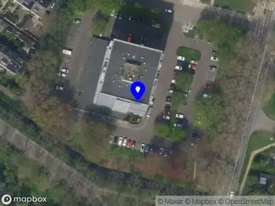 Ambulance met gepaste spoed naar de Reggestraat in Ridderkerk