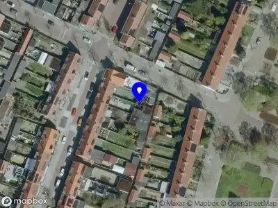 Brandweer met grote spoed naar de Holstraat in Eindhoven vanwege voertuigbrand