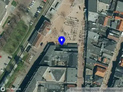 Brandweer met grote spoed naar de Museumplein in Ede vanwege reanimatie