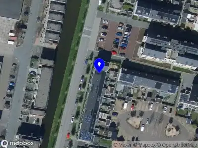 Ambulance met gepaste spoed naar de Anne Franklaan in Middelharnis