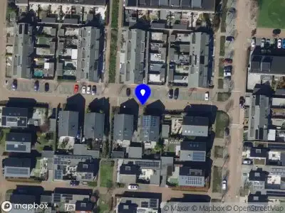 Ambulance met gepaste spoed naar de Jansen-akker in Barendrecht