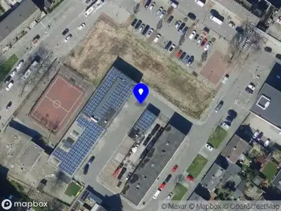 Ambulance met gepaste spoed naar de Soronghof in Hoogvliet Rotterdam