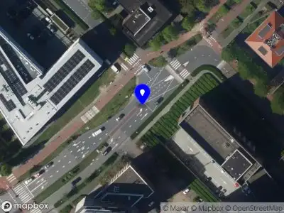 Ambulance met gepaste spoed naar de Laan van Oversteen in Rijswijk