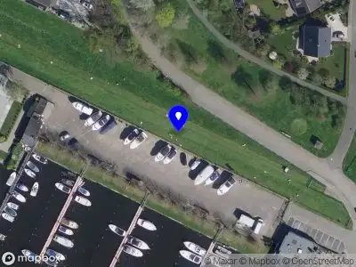 Brandweer met grote spoed naar de Kwistgeldweg in Lage Zwaluwe