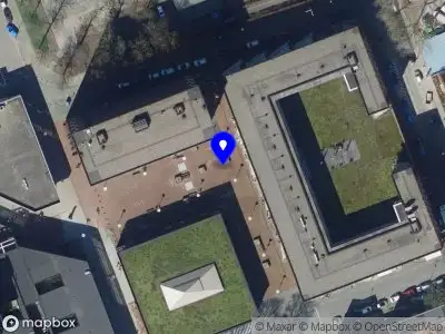 Ambulance met gepaste spoed naar de Rijkeeplein in Hoogvliet Rotterdam