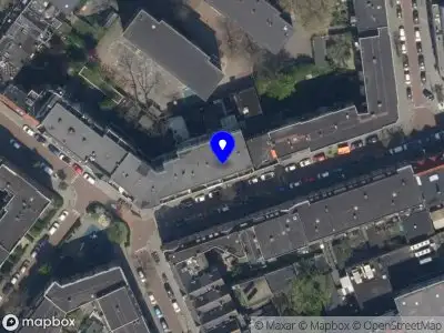 Ambulance met grote spoed naar de Aleidisstraat in Rotterdam
