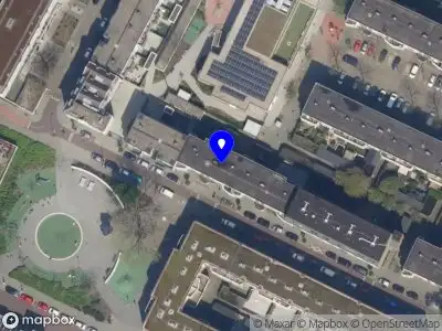 Ambulance met gepaste spoed naar de Berkelstraat in Rotterdam