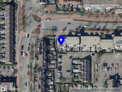 Ambulance met gepaste spoed naar de Jan Gillis Oemvliet in Barendrecht