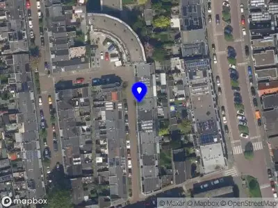 Ambulance met gepaste spoed naar de Oosterdwarsstraat in Vlaardingen