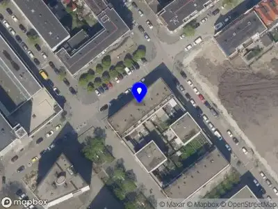 Ambulance met gepaste spoed naar de Riebeekstraat in Rotterdam