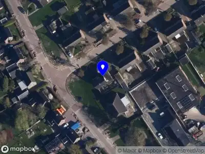 112 melding Brandweer met grote spoed naar de Middenlaan in 2e Exloërmond vanwege gebouwbrand