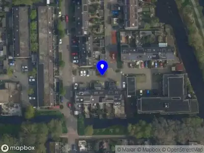 Ambulance met grote spoed naar de Praamwerf in Gouda