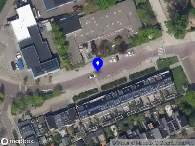 Ambulance met grote spoed naar de Gabriël Metzustraat in Leiden