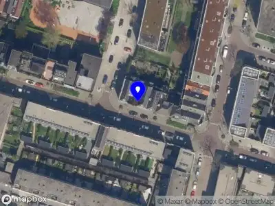 Ambulance met grote spoed naar de Bloklandstraat in Rotterdam