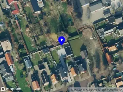 Brandweer naar de Julianastraat in Vriezenveen vanwege gebouwbrand