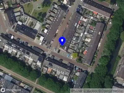 Ambulance met gepaste spoed naar de Jean-Paul Sartre-erf in Dordrecht