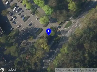 Brandweer met grote spoed naar de Van Weerden Poelmanweg in Soest vanwege reanimatie