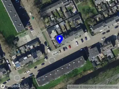 Ambulance met gepaste spoed naar de Rembrandtstraat in Spijkenisse