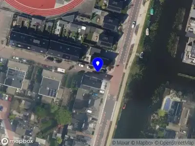 Ambulance met grote spoed naar de Kortezoom in Reeuwijk