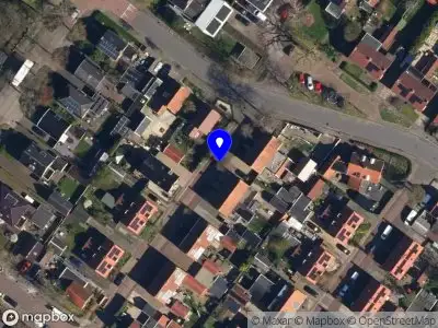 Brandweer met grote spoed naar de Beukenlaan in Joure vanwege waarnemen gaslucht