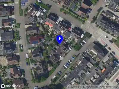 Ambulance met gepaste spoed naar de Nicolaas Beetsstraat in Papendrecht