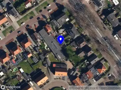 Brandweer met gepaste spoed naar de Karst de Jongweg in Heerenveen vanwege een buitenbrand