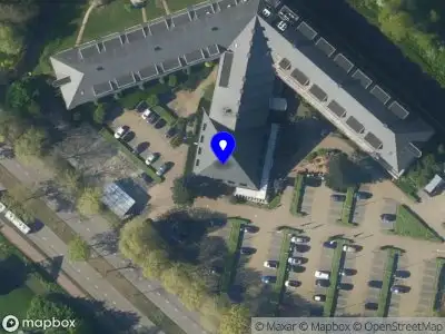 Politie naar de Floraweg in Utrecht vanwege aanrijding met letsel