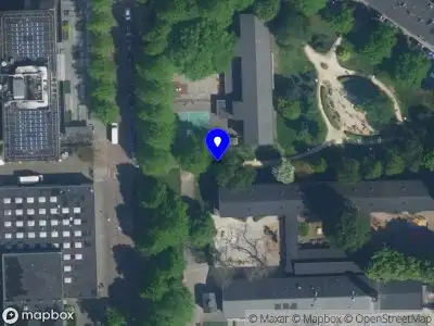 Traumahelikopter met grote spoed naar de Sara Burgerhartstraat in Amsterdam