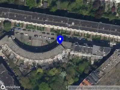 112 melding Ambulance met grote spoed naar de Hofstedestraat in Rotterdam