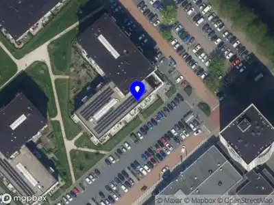 Ambulance met grote spoed naar de Oranjesingel in Krimpen aan den IJssel