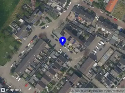 Ambulance met grote spoed naar de Creekpad in Vierpolders