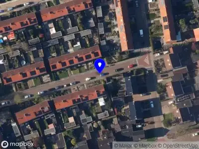 Brandweer met grote spoed naar de Schrijnwerkersweg in Drachten vanwege gebouwbrand