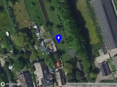 Ambulance met grote spoed naar de Binnendamseweg in Giessenburg