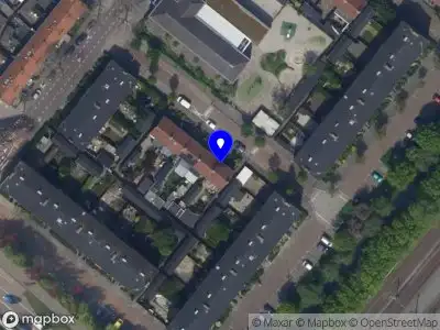 112 melding Brandweer met grote spoed naar de Duikerstraat in Leiden vanwege gebouwbrand