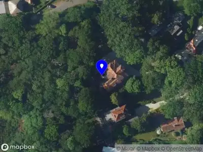 Brandweer met grote spoed naar de Boslaan in Hilversum vanwege reanimatie