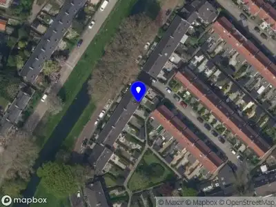 Ambulance met grote spoed naar de Lede in Rotterdam