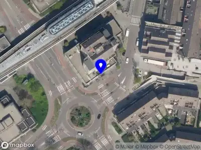 Ambulance met gepaste spoed naar de Hollandsch Diep in Capelle aan den IJssel