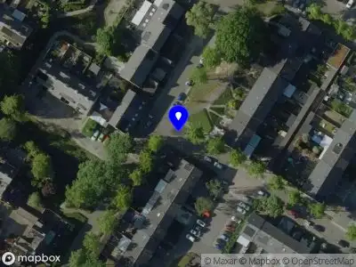 Brandweer met grote spoed naar de Groenenberg in Weert vanwege afhijsen patient