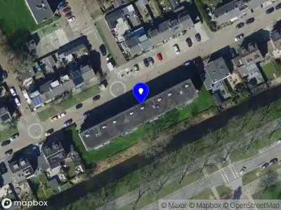 Ambulance met grote spoed naar de Rembrandtstraat in Spijkenisse