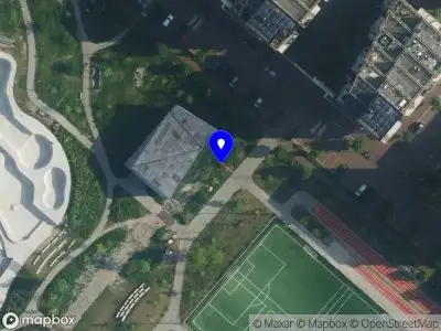 Ambulance met gepaste spoed naar de John Blankensteinstraat in Amsterdam